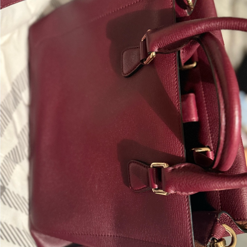 Burberry Deep Red Large Leather Satchel - Picture 6 of 9